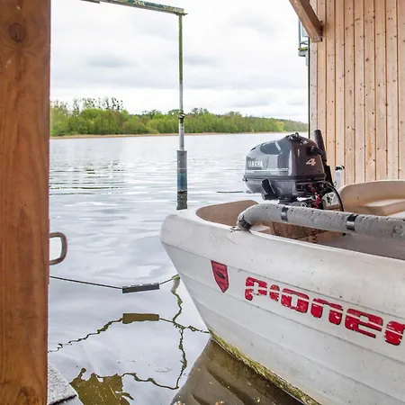 Bootshaus Am Mueritzarm Semesterbostad Vipperow