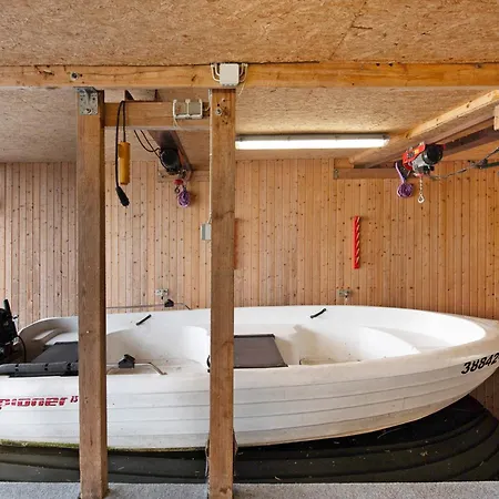 Bootshaus Am Mueritzarm