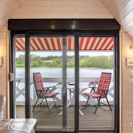 Bootshaus Am Mueritzarm * Vipperow